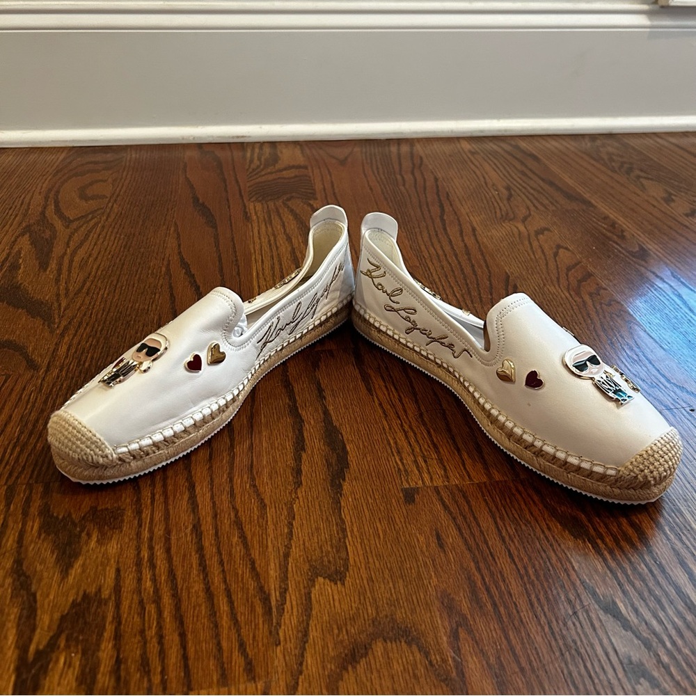 Karl Lagerfeld Michaela White Round Toe Slip-On Espadrilles | size 11 - Picture 5 of 8